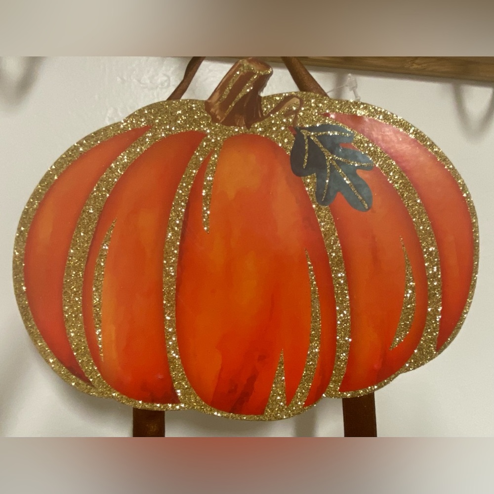 Feeling Thankful Pumpkin 3 tier Wall Decor NWT - Picture 4 of 10